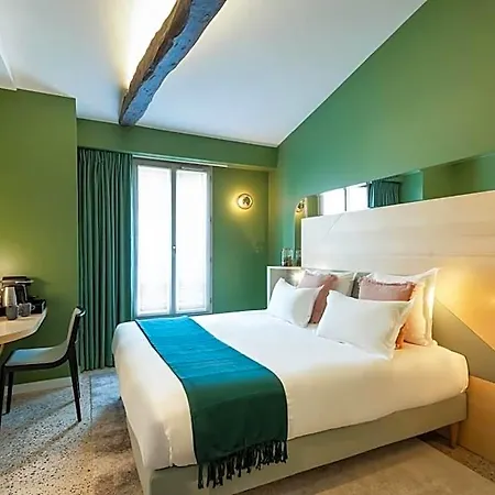 Amoi Hotel 4*