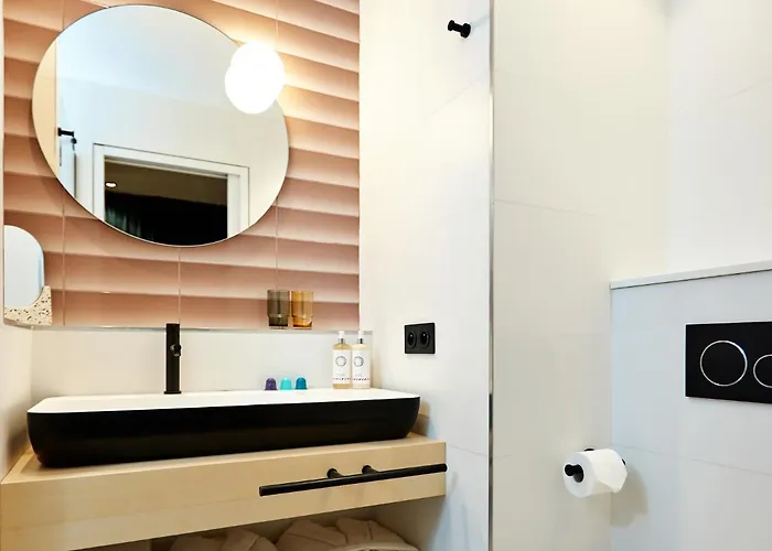 Amoi 4* Paris