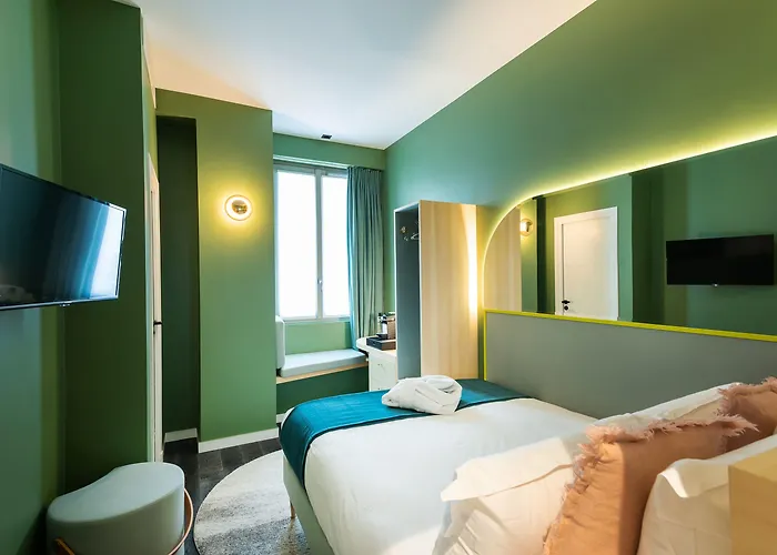 Amoi 4* Paris