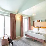 Amoi Otel Paris