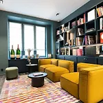 Otel Amoi 4*