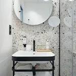 Amoi Otel Paris