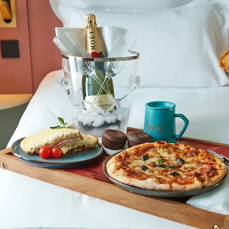 Amoi Hotel 4*